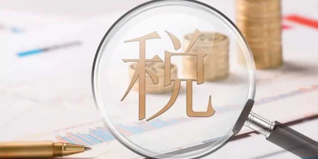 住宅70年，公寓40年，別墅50年，商業(yè)40年，到期后可以續(xù)期，不需申請，無前置條件，更不影響交易！