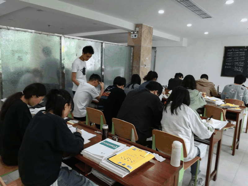 百年書院第七屆藝考生文化集訓(xùn)班結(jié)業(yè)啦！是結(jié)束，亦是開始！